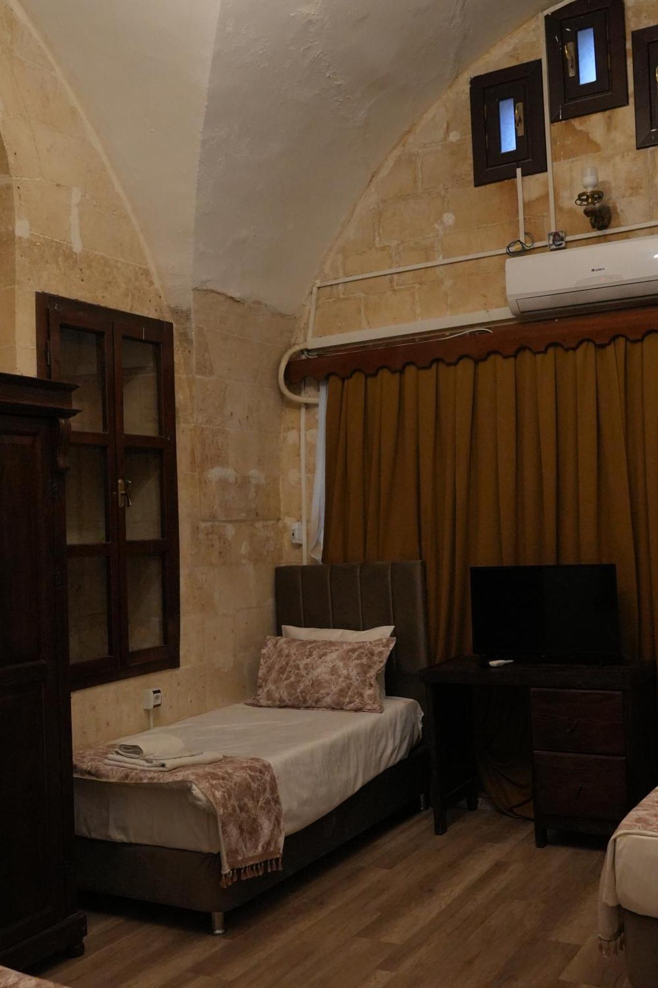 Joselin Hotel シャンルウルファ エクステリア 写真